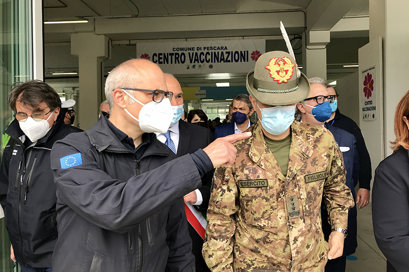 Coronavirus, sopralluogo di Curcio e Figliuolo in Abruzzo (Pescara, 7 maggio 2021)
